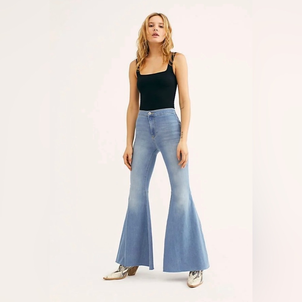 Free People - Just Float On Flare Jeans Size 26